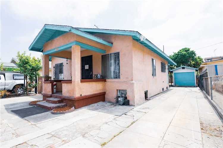2240 Riverdale Avenue Los Angeles, CA 90031