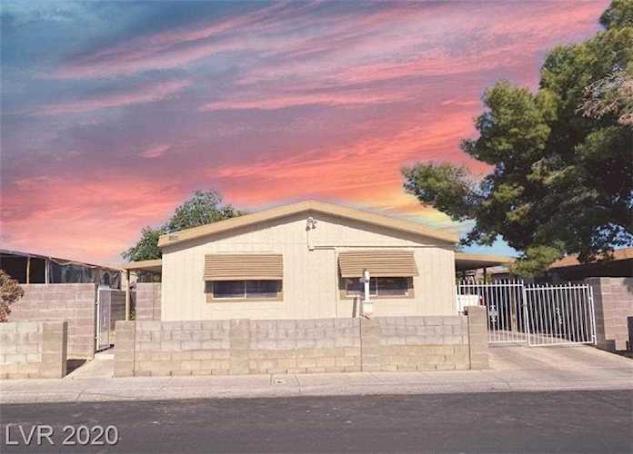 1650 Royal Estates Dr Las Vegas, NV 89115