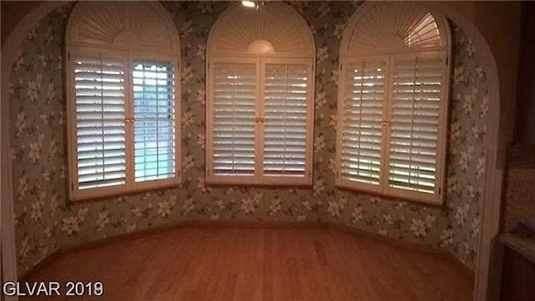 7610 Demona Dr Las Vegas, NV 89123