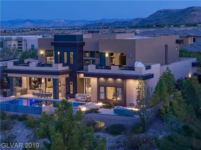 74 Meadowhawk Ln Las Vegas, NV 89135