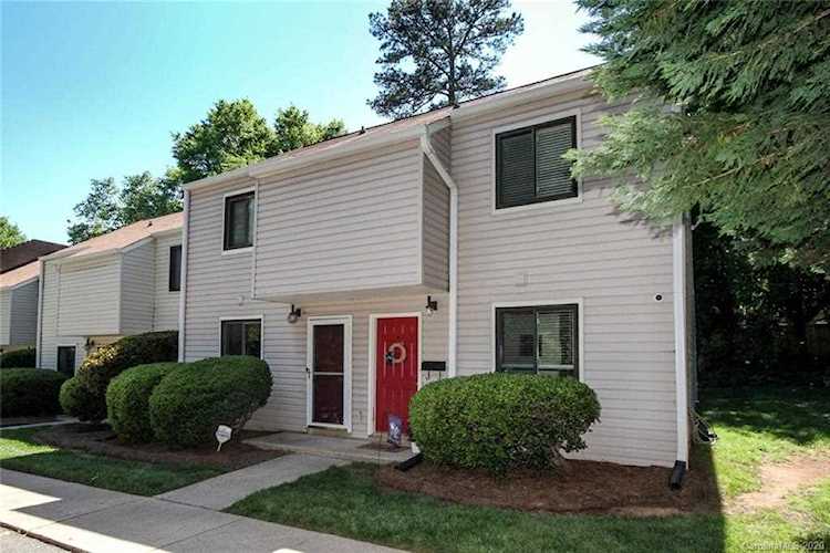 951 Hollywood St Charlotte, NC 28211