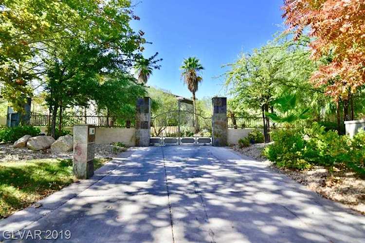2297 Feathertree Ave Henderson, NV 89052 | MLS 2146680 Photo 1