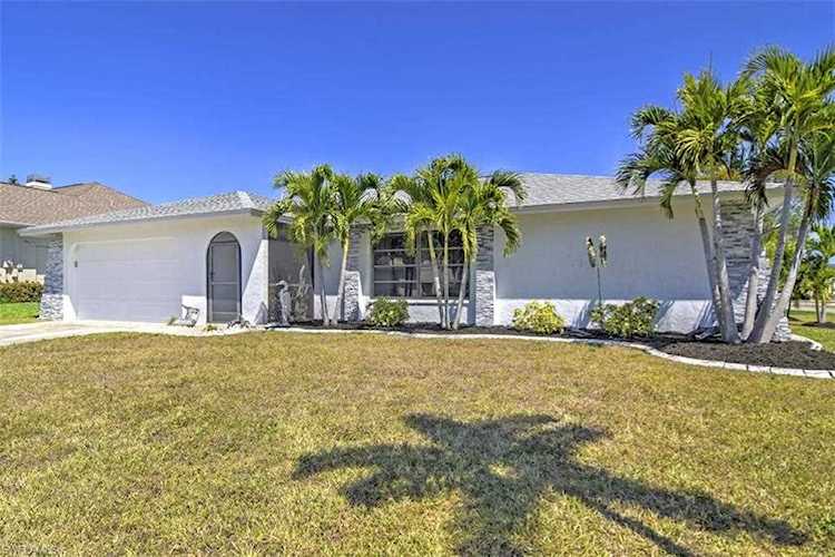 721 SW 56th St Cape Coral, FL 33914