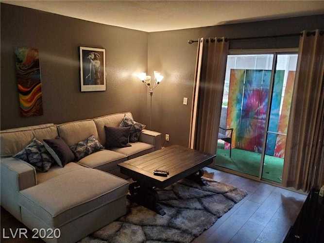 5114 Mandalay Springs Dr #104 Las Vegas, NV 89120