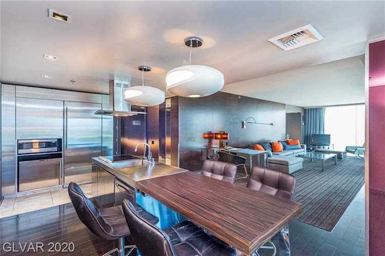 4381 Flamingo Rd #2801 Las Vegas, NV 89103
