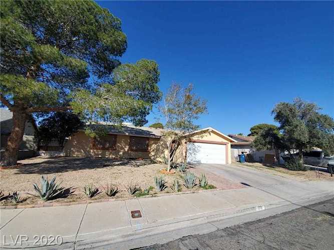 1701 Spruce Ridge Ln Las Vegas, NV 89156