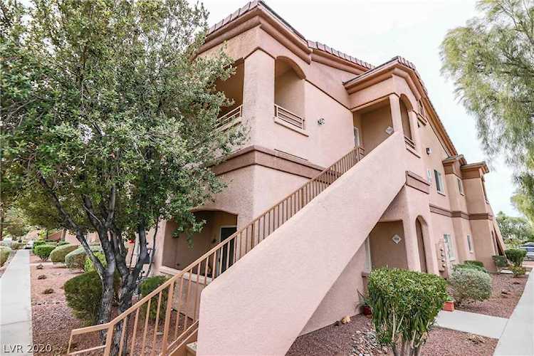 5751 Hacienda Ave #208 Las Vegas, NV 89122
