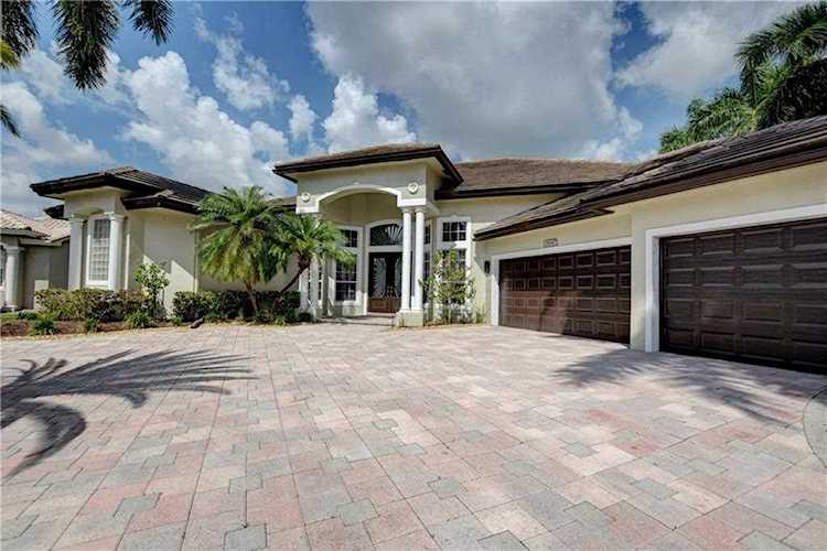 21647 Marigot Dr Boca Raton, FL 33428