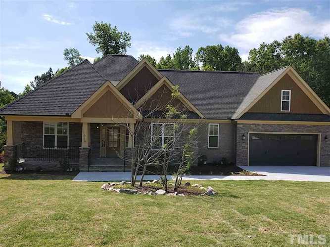110 Aviary Court Clayton, NC 27520