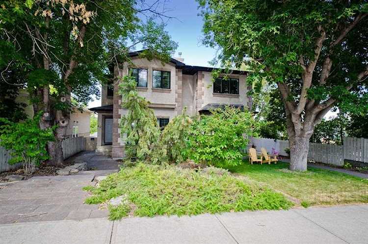 42 28 Avenue SW Calgary, AB T2S 2X9