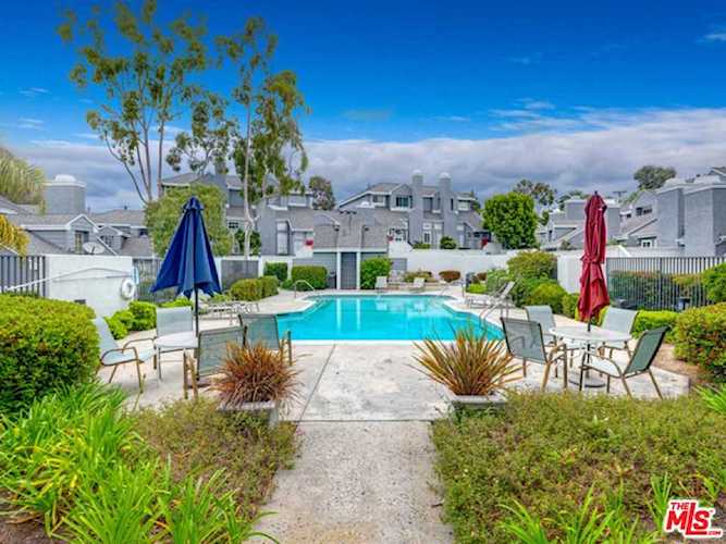 5622 Canterbury Drive Culver City, CA 90230
