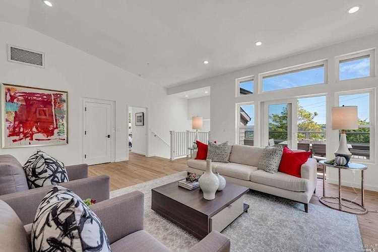 760 Bay Road Mill Valley, CA 94941