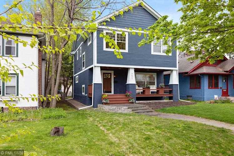 4921 Vincent Avenue S Minneapolis, MN 55410