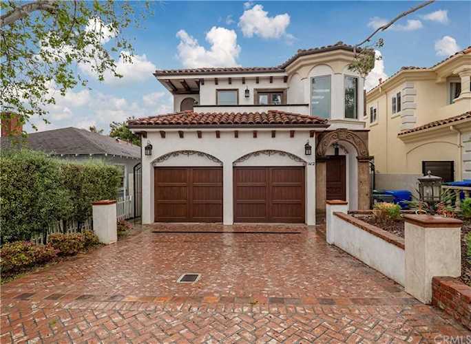 1412 Walnut Avenue Manhattan Beach, CA 90266