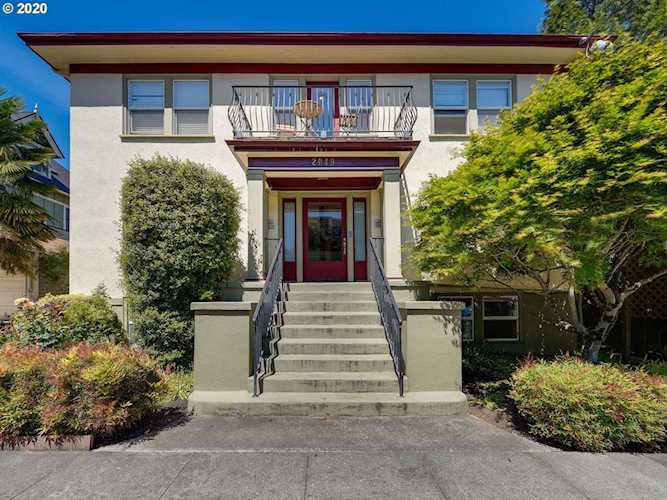 2049 NW Overton St #4 Portland, OR 97209