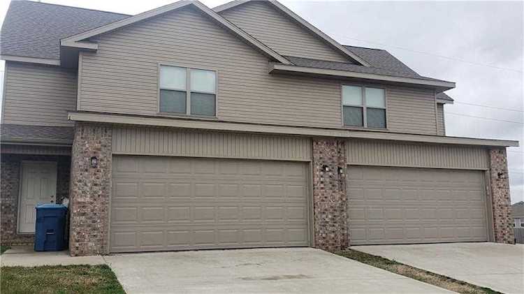 5007 Fieldstone Blvd Bentonville, AR 72712