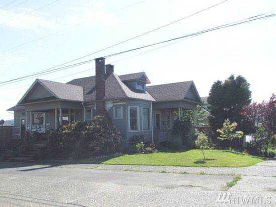 1024 Duryea St Raymond, WA 98577