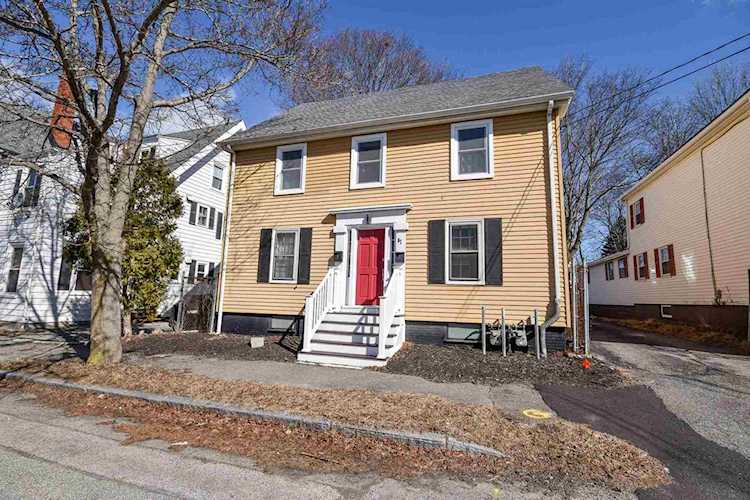 87 Union St Portsmouth, NH 03801