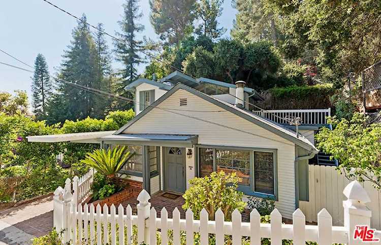 10546 Selkirk Lane Los Angeles, CA 90077