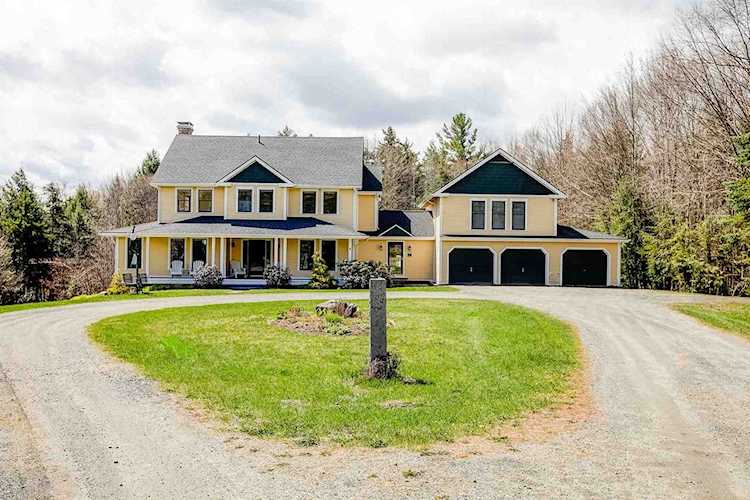 75 Atwood Ln Stowe, VT 05672