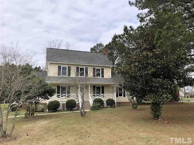 4521 Johns Court Benson, NC 27504 | MLS 2309067 Photo 1