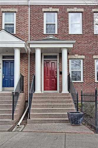 410 Garrison Square SW Calgary, AB t2t 6b4