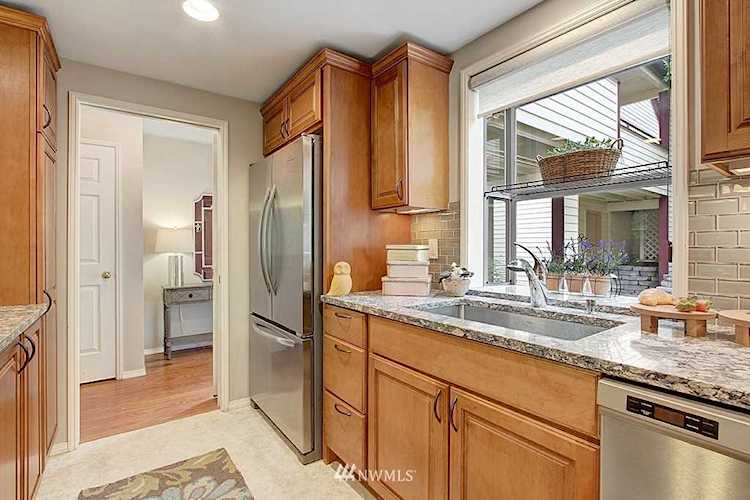 4233 220th Place SE Issaquah, WA 98029