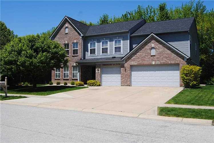 5820 Kenwood Way Plainfield, IN 46168