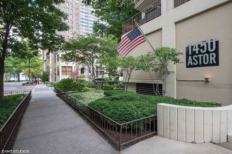 1450 N Astor St #7D Chicago, IL 60610