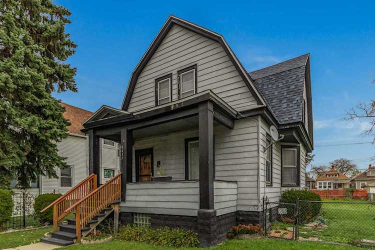 8417 S Peoria St Chicago, IL 60620