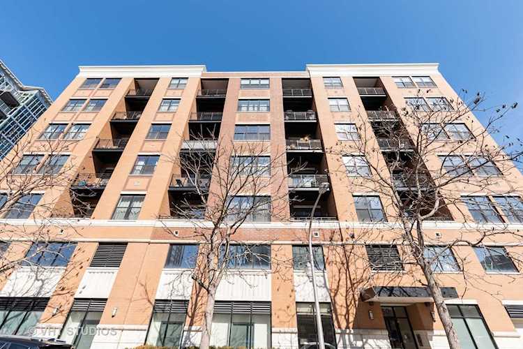 950 W Leland Ave #601 Chicago, IL 60640