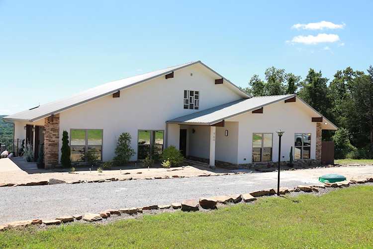 960 Country Club Rd Dover, AR 72837
