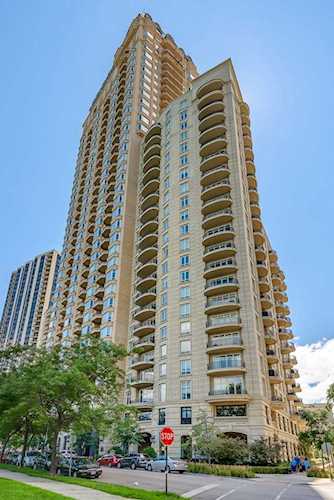 2550 N Lakeview Ave #S705 Chicago, IL 60614