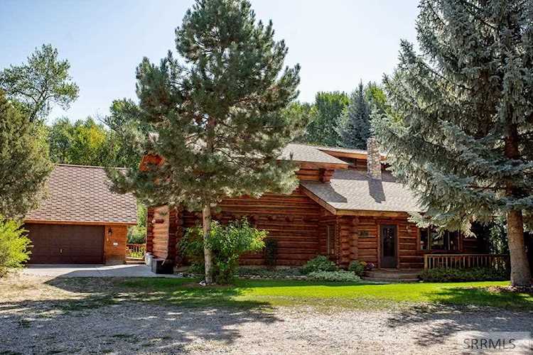 238 N 4700 E Rigby, ID 83442