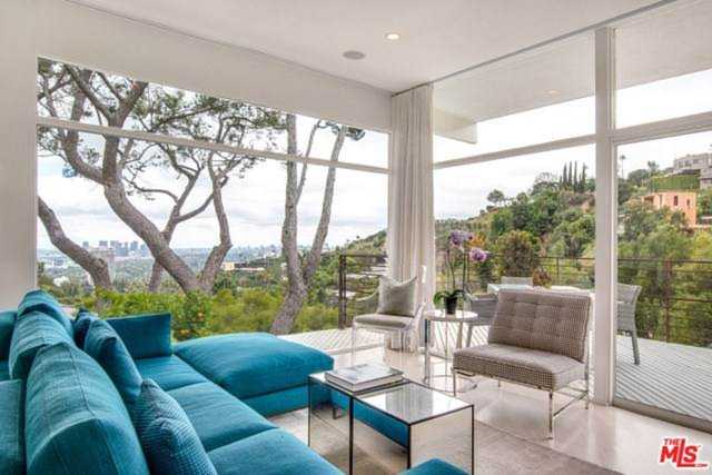 1541 Oriole Lane Los Angeles, CA 90069