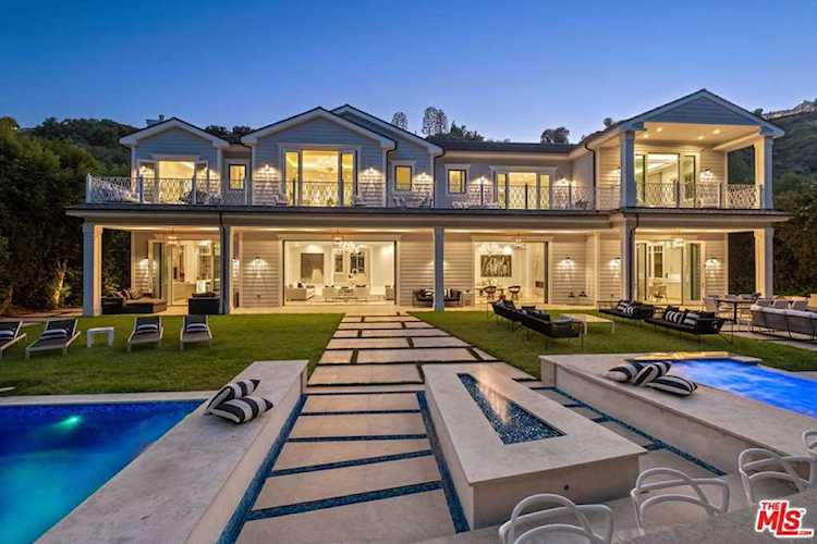930 Roscomare Road Los Angeles, CA 90077
