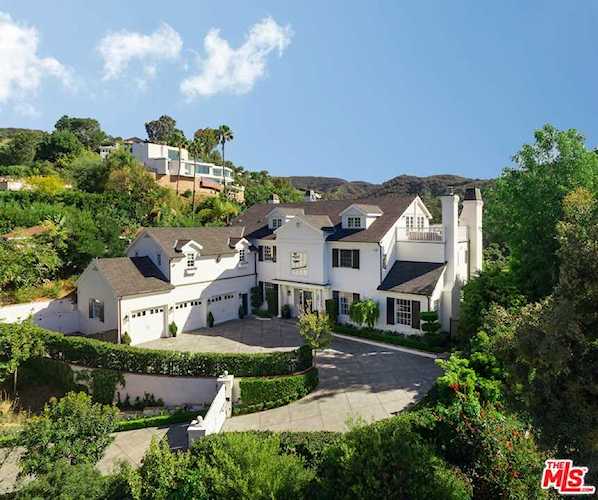 1304 Marinette Road Pacific Palisades, CA 90272
