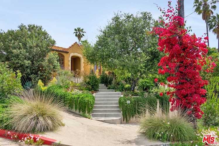 2635 Scott Avenue Los Angeles, CA 90026