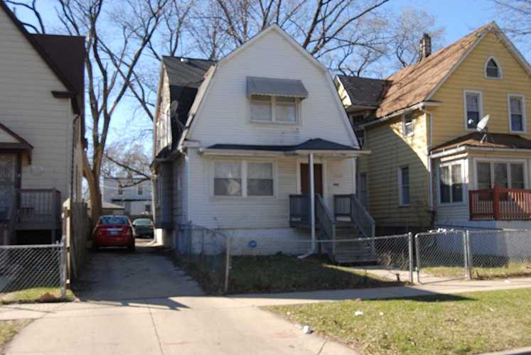 11930 S Yale Ave Chicago, IL 60628