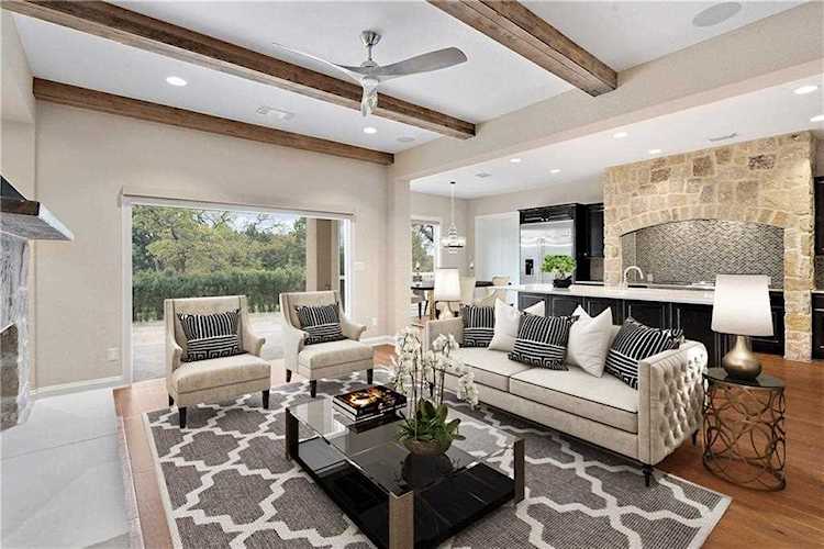 9300 Travertine Cv Austin, TX 78735