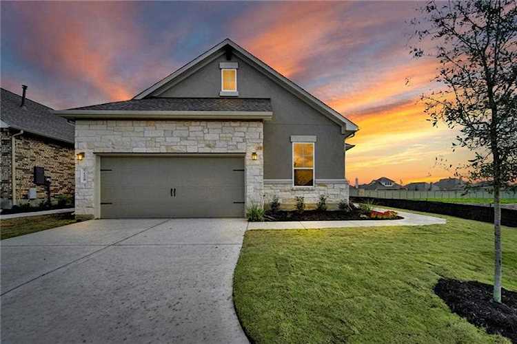 129 Benedum WAY Liberty Hill, TX 78642
