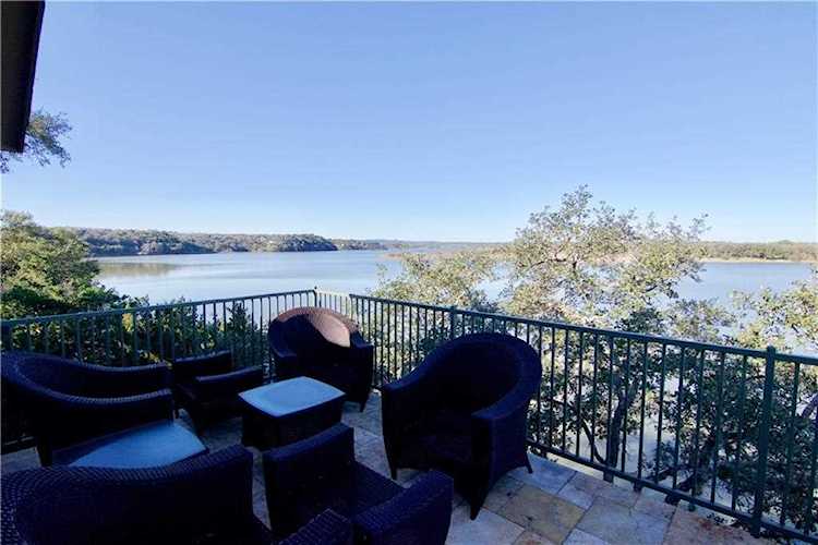 512 Harbor Dr #7 Spicewood, TX 78669