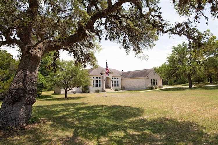 508 Honeycomb Cir Driftwood, TX 78619