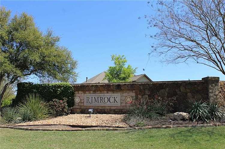 1570 Hawthorne Loop Driftwood, TX 78619