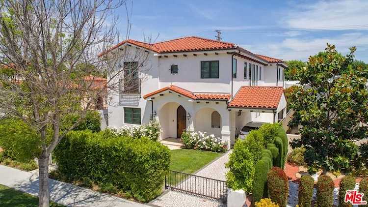 244 S Clark Drive Beverly Hills, CA 90211