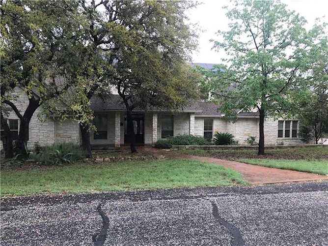 400 Bedford Dr Spicewood, TX 78669