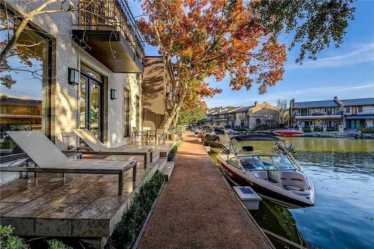 2453 Westlake Dr Austin, TX 78746