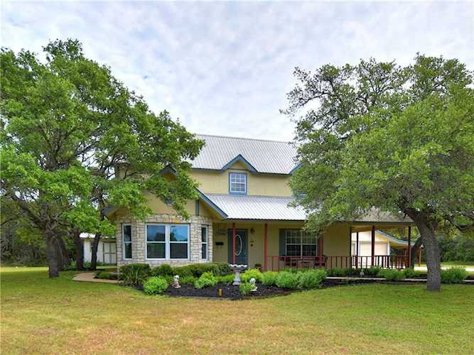 2151 County Road 282 Liberty Hill, TX 78642