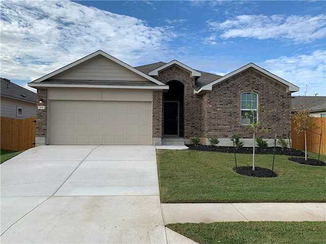 108 Freedom Park Ave Liberty Hill, TX 78642