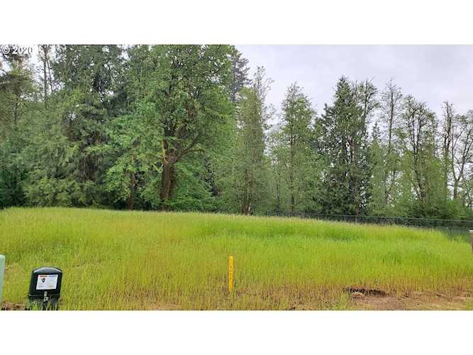 2216 SE 14th St Battle Ground, WA 98604